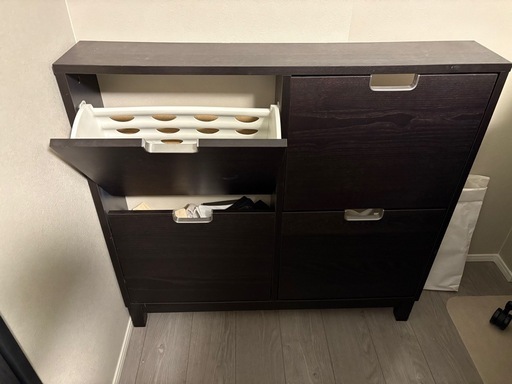 IKEA　ステル？　シューズボックス　靴収納