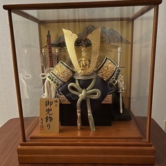 五月人形　兜　ガラスケース入り