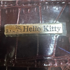 クロコダイル風のダークブラウンバッグの画像