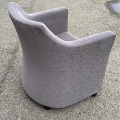 キャスター付き1人掛けチェアーの画像