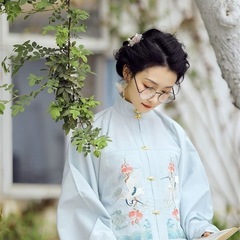 本格漢服！ 中国風コスプ 中国古代宮廷風 中華服 写真撮影 刺繍