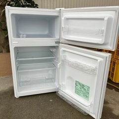 冷蔵庫中古2019年製(株)オーヤマPRC-B092D-Wの画像