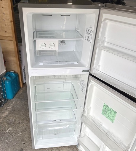 札幌市内配送可 美品 【6ヵ月保証付き】20年製 Hisense ハイセンス 227L 2ドア冷蔵庫 HR-B2302 ダークシルバー