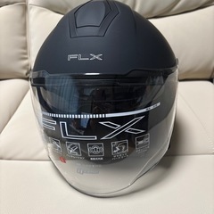 ヘルメット　