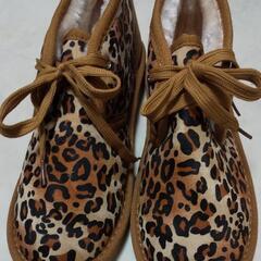 ★複数割★新品★ヒョウ柄/内張りボア ショートブーツ(M)