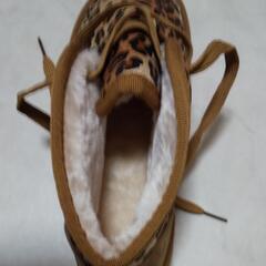 ★複数割★新品★ヒョウ柄/内張りボア ショートブーツ(M)の画像