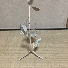 鳥のオブジェの画像