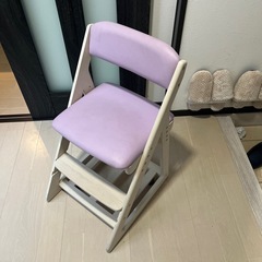 学習椅子　ニトリ　パープル　女児