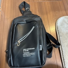 ブラックショルダーバック