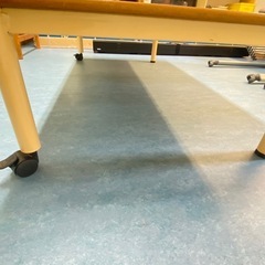 スタッキングテーブルもらってください。の画像