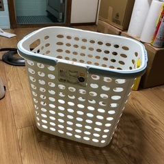 【譲ります】ランドリーバスケット