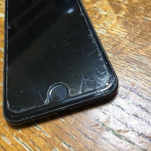 値下げ頑張りますのでご連絡ください！　iPhone8 中古　simフリー