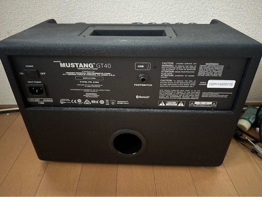 Name: Fender MUSTANG GT40