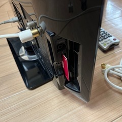 液晶テレビ『シャープAQUOS』19型の画像