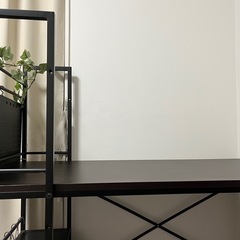 ラック付きデスク パソコンデスクの画像