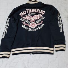 黒ジャージ　ハイネックの画像