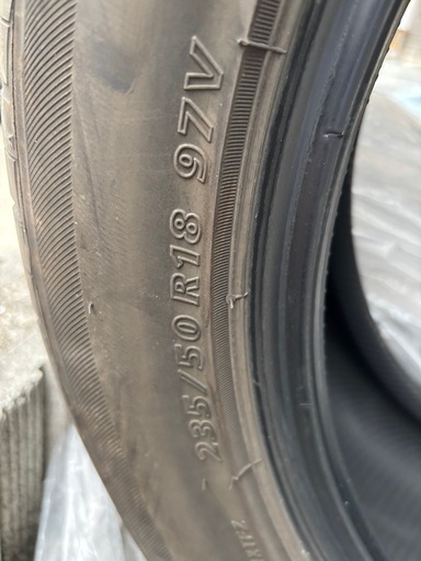 タイヤのみ　235/50R18 97V
