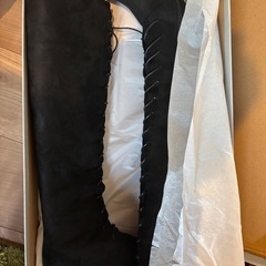 ニーハイブーツ