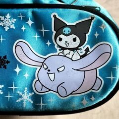 新品・未使用 SANRIO ｻﾝﾘｵ　KUROMI ｸﾛﾐ　ポーチとぬいぐるみマスコットの画像