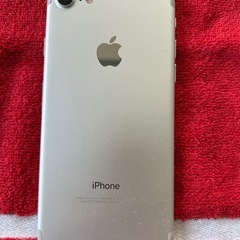 《決まりました！》iPhone7 本体　シルバーの画像