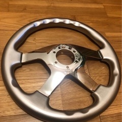 シルバー　ステアリング
の画像