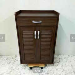 22日まで！
木製ルーバー扉　2枚扉 シューズボックスの画像