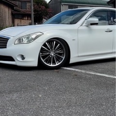 ［個人出品］最終値下げ‼️話早い方優先‼️車検長い‼️y51FUGA‼️の画像