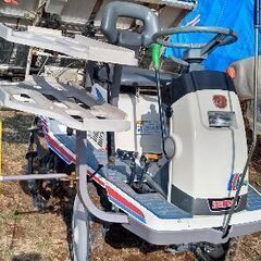 イセキ4条植え田植え機　PM43の画像