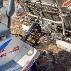イセキ4条植え田植え機　PM43の画像