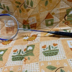 バドミントンラケット