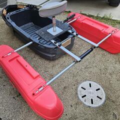 フロートボート　ワイド仕様　シャークヘッド付き
の画像