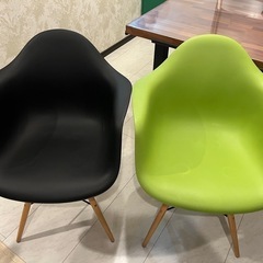【お取引中】イームズチェア　ダイニングチェア　椅子　2脚セット