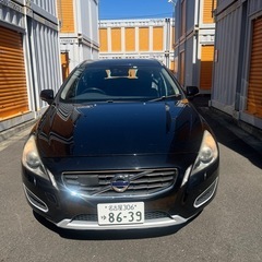 VOLVO  V60 2013年式   車検2026年８月まで ...