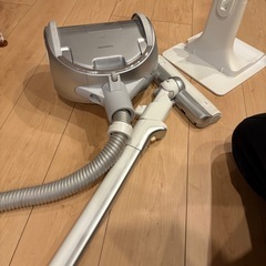 東芝　コードレスクリーナー　 VC-NX1の画像