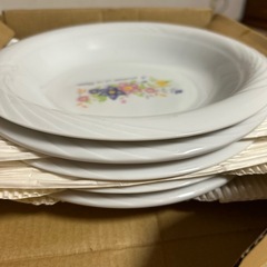 お皿5枚セット値下げしましたの画像