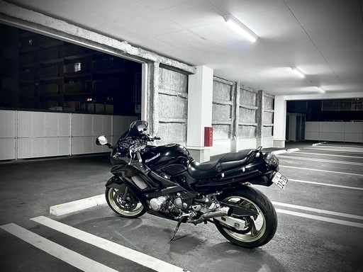 【商談中】Kawasaki zzr400