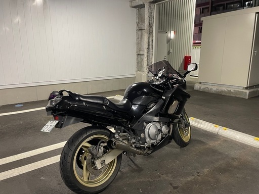 【商談中】Kawasaki zzr400
