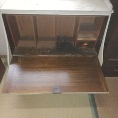 昭和レトロな机？本棚？