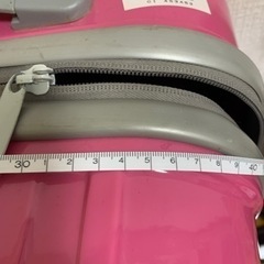 キャリーバッグ　ピンク　海外旅行サイズの画像