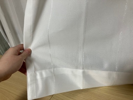 値下げ交渉あり！ホワイトカーテン siroikkyu.jpg