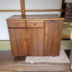 収納家具 幅895mm×奥450mm×高765mm 