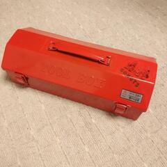 TOOL  BOX