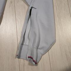 adidasジャージの画像