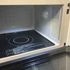 【取引終了】洗濯機、テーブル、電子レンジ、冷凍冷蔵庫、炊飯器、扇風機の画像