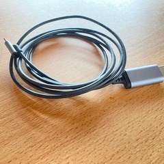 lightning to HDMIケーブル
