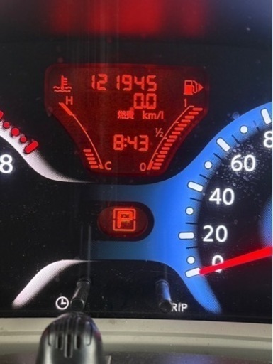 日産キューブになります！