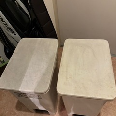 ゴミ箱×2の画像