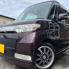 低走行8万キロ台☆快適なターボ☆月々9千円〜分割可❗️車検2年付き！【名義変更代込み】広い車内！大人気‼️ダイハツ タントカスタムRS☆HDDナビ付き☆走行中DVD見れます♪ETC付き☆社外アルミ☆電動スライドドア☆ドライブレコーダー☆事故修復歴無し☆そのまま乗って帰れます！の画像