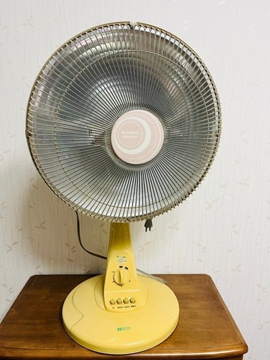 すぐ暖まる！超速 ハロゲンヒーター アイアン 首振り機能付き