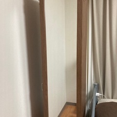 【決まりました】姿見付き収納棚